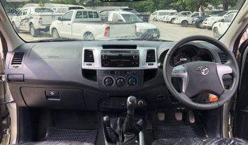 2014 – VIGO 4WD 2.5E MT SMART CAB SILVER – 2073 full