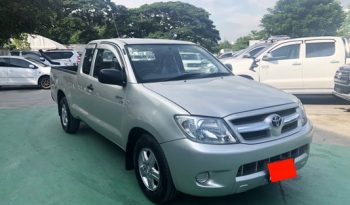 2009 – VIGO 2WD 2.5J MT EXTRA CAB SILVER – 3160 full