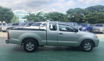 2009 – VIGO 2WD 2.5J MT EXTRA CAB SILVER – 3160 full