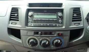 2013 – VIGO 2WD 2.5J MT STANDARD WHITE – 3226 full