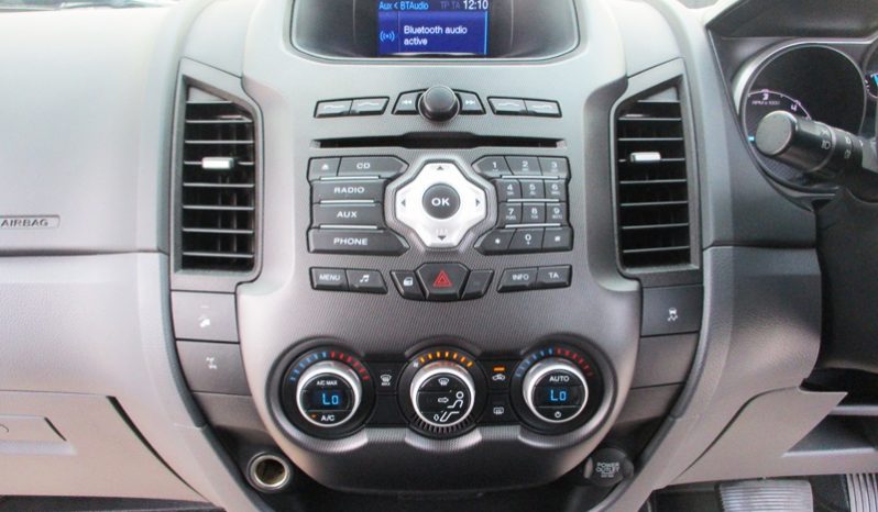 2015 – FORD 4WD 3.2 AT DOUBLE CAB SILVER – 96 full