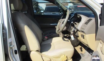 2013 – VIGO 4WD 2.5E MT DOUBLE CAB SILVER – 7236 full