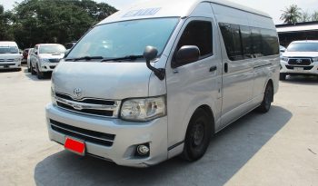2012 – TOYOTA 2WD 2.5 MT COMMUTER SILVER –  5725 full